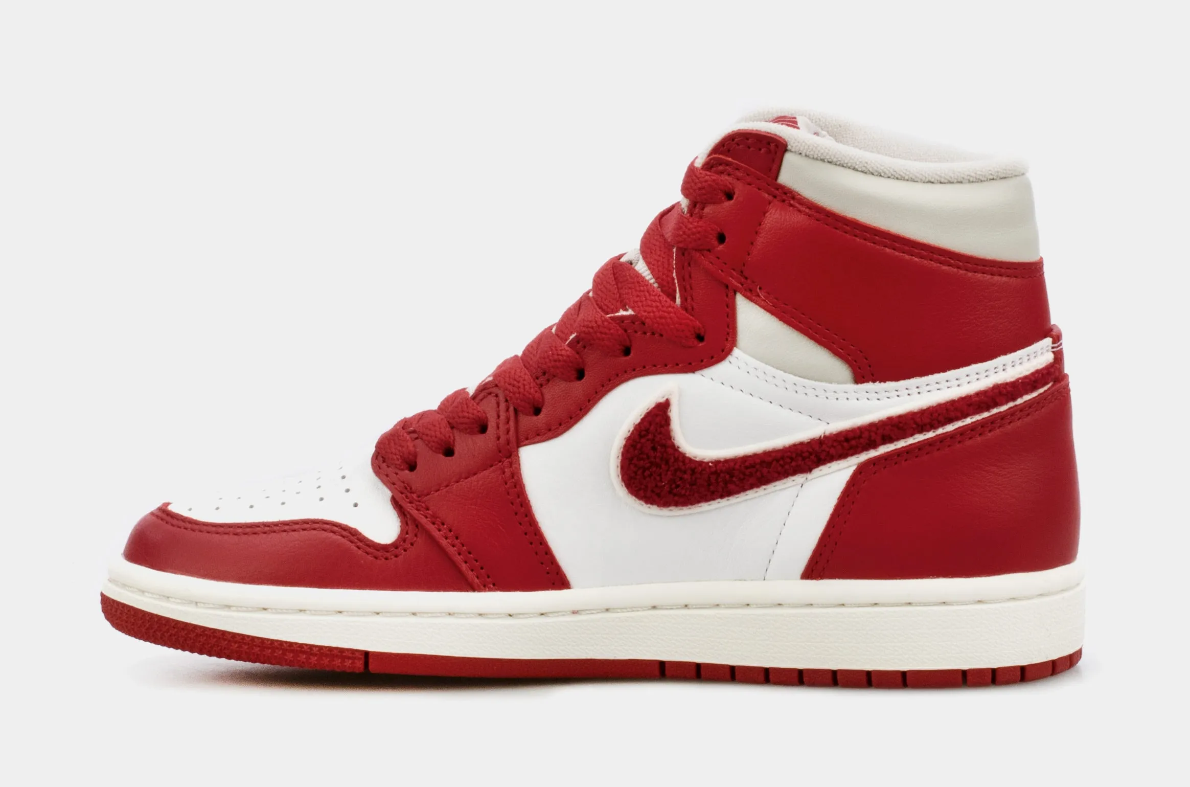 Air Jordan 1 High OG Newstalgia Womens Lifestyle Shoes (Red/White)