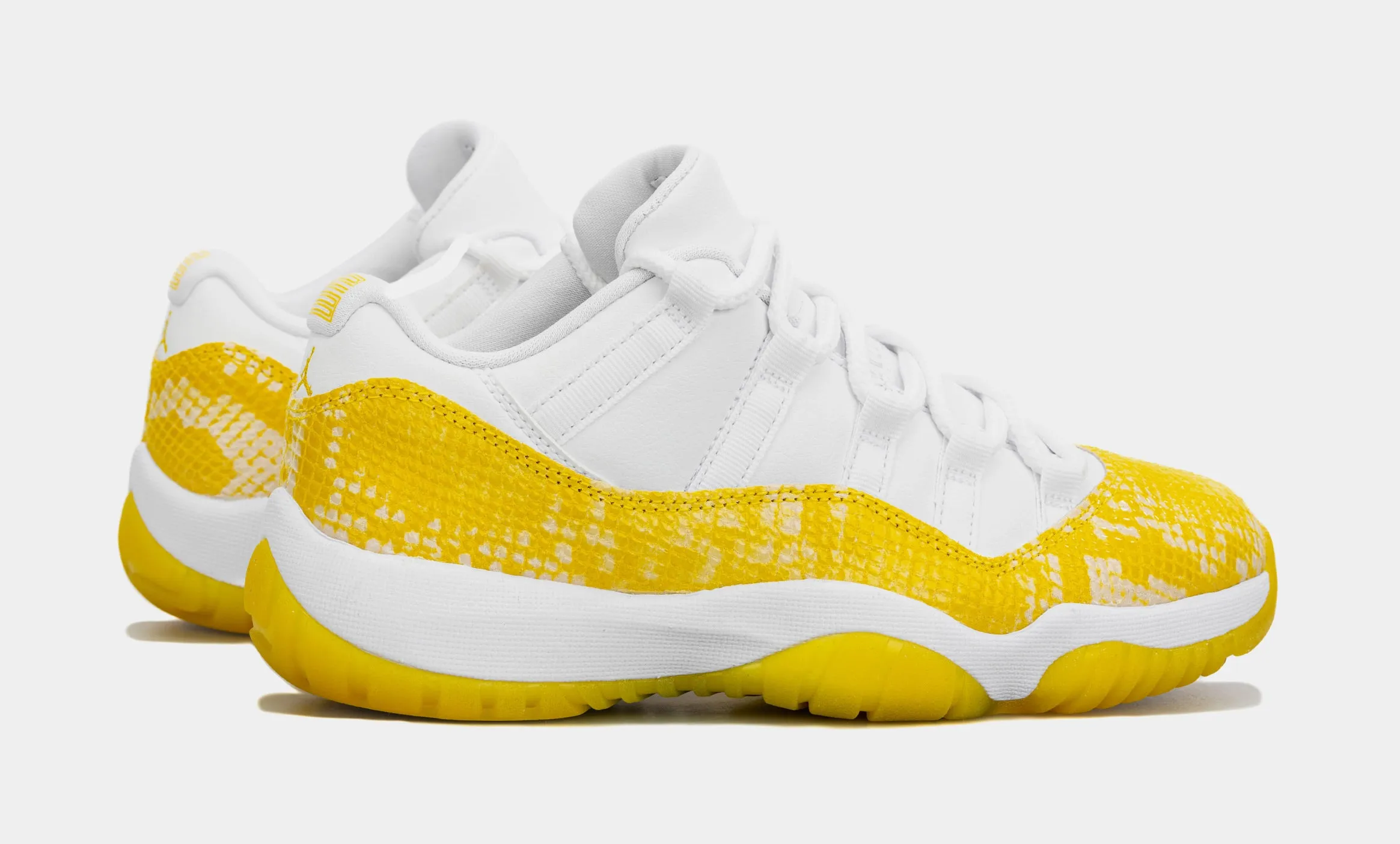 Air Jordan 11 Retro Low Yellow Snakeskin Womens Lifestyle Shoes (Yellow/White)