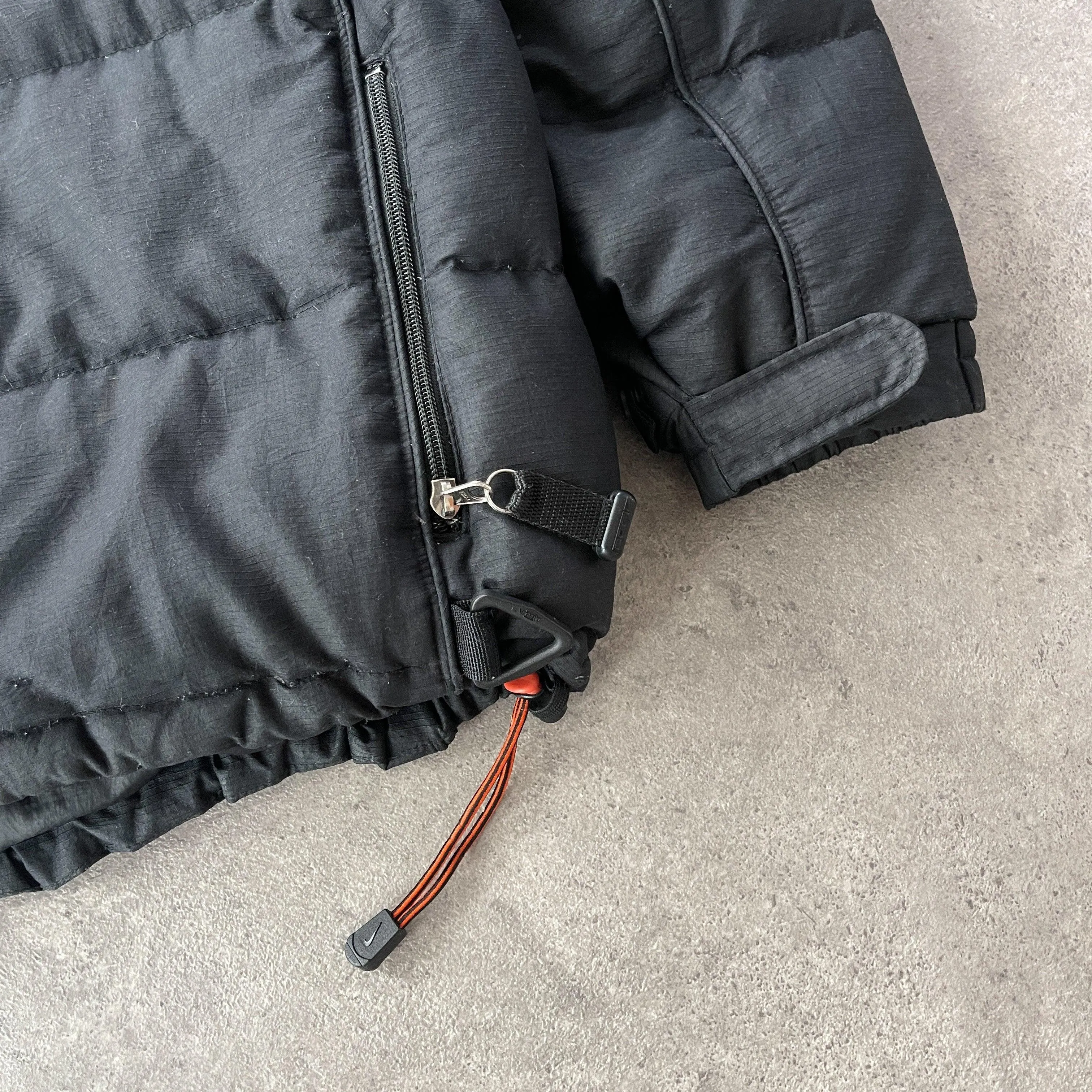 Nike ACG RARE 1990s technical down fill heavyweight puffer jacket (L)